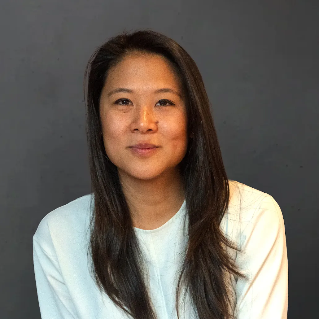 Stephanie Nguyen smiling